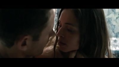 Below Her Mouth (2016)